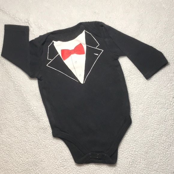 Other - 4/12$💙💚 Long Sleeve Tuxedo Onesie